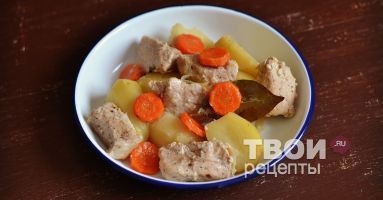 Мясо с картошкой в рукаве